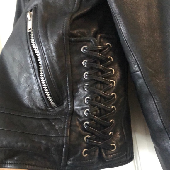 ⭐️host pick⭐️ Lamb skin leather jacket - Picture 5 of 11